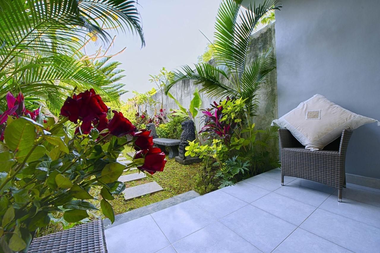 Garden Villas Семіньяк Екстер'єр фото