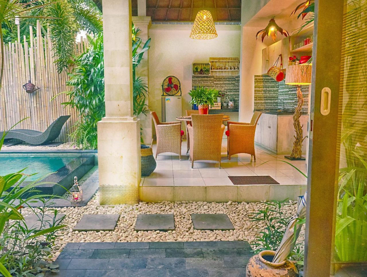 Garden Villas Семіньяк Екстер'єр фото